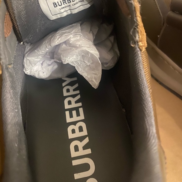 Burberry sneakers - Picture 8 of 10